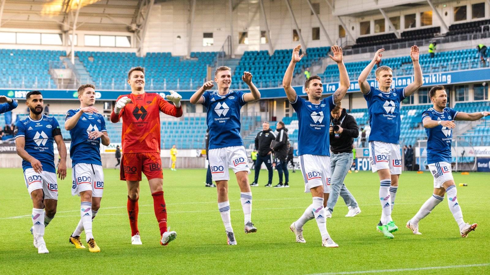 盈球专栏2022赛季挪超前瞻三足鼎立博德闪耀冲3连冠