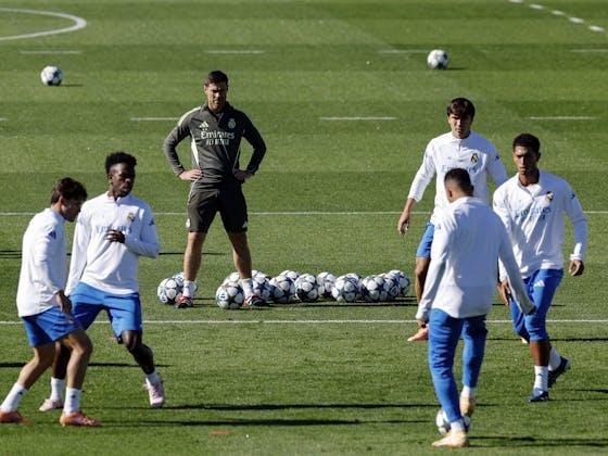 文章图片:哈维·阿隆索在安菲尔德之旅中面临四名缺席者