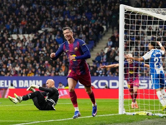 文章图片:Fisnik Asllani参加西班牙人对巴塞罗那的比赛,前锋搜索仍在继续