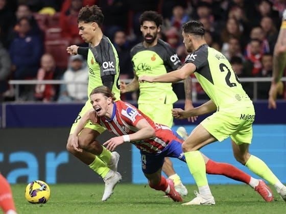 文章图片：对马略卡岛来说是个坏消息，扬·萨拉斯十字韧带受伤